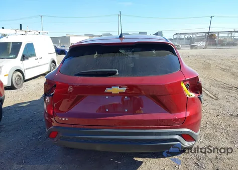 2025 Chevrolet Trax Fwd Ls from USA, damaged, VIN KL77LFEP6SC061608